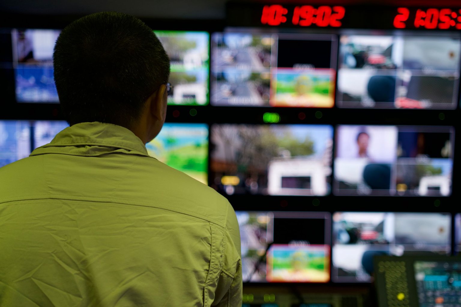 Atendimento urbano digital 24 horas: plataformas integradas para o setor público